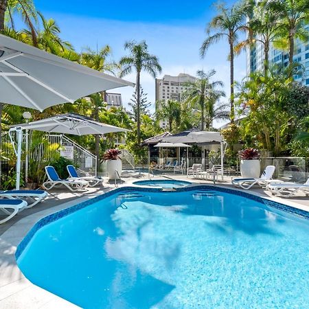 Coco Bella Retreat In Central Surfers - Sleeps 6-8 Gold Coast Kültér fotó