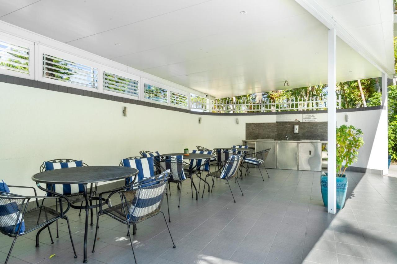 Coco Bella Retreat In Central Surfers - Sleeps 6-8 Gold Coast Kültér fotó