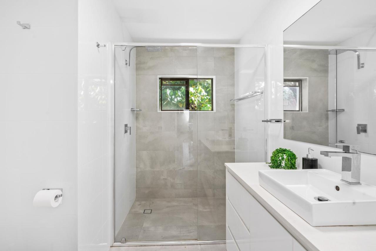Coco Bella Retreat In Central Surfers - Sleeps 6-8 Gold Coast Kültér fotó