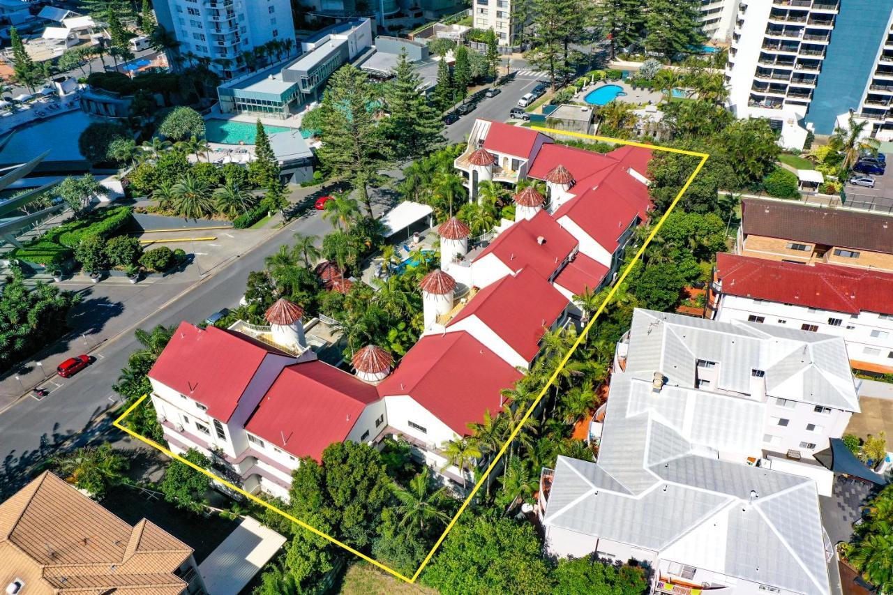Coco Bella Retreat In Central Surfers - Sleeps 6-8 Gold Coast Kültér fotó